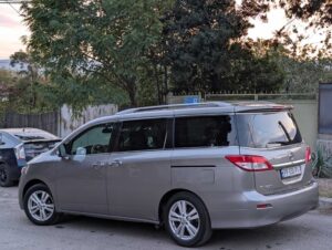 კომფორტული მინივენის დაქირავება